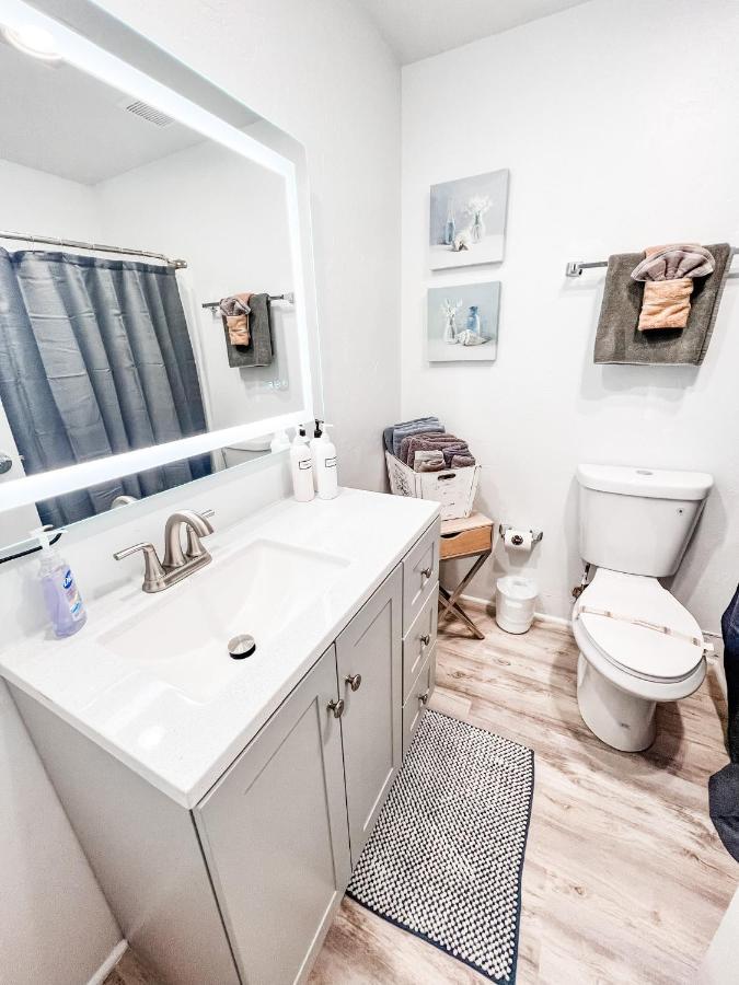Gaslamp 2Bdrm - W Parking & 4 Beds #404 Hotel San Diego Bagian luar foto