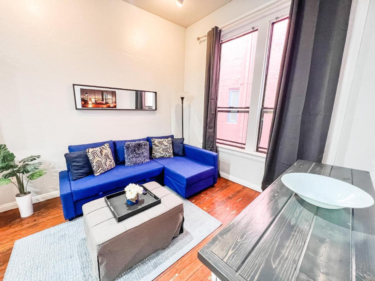 Gaslamp 2Bdrm - W Parking & 4 Beds #404 Hotel San Diego Bagian luar foto