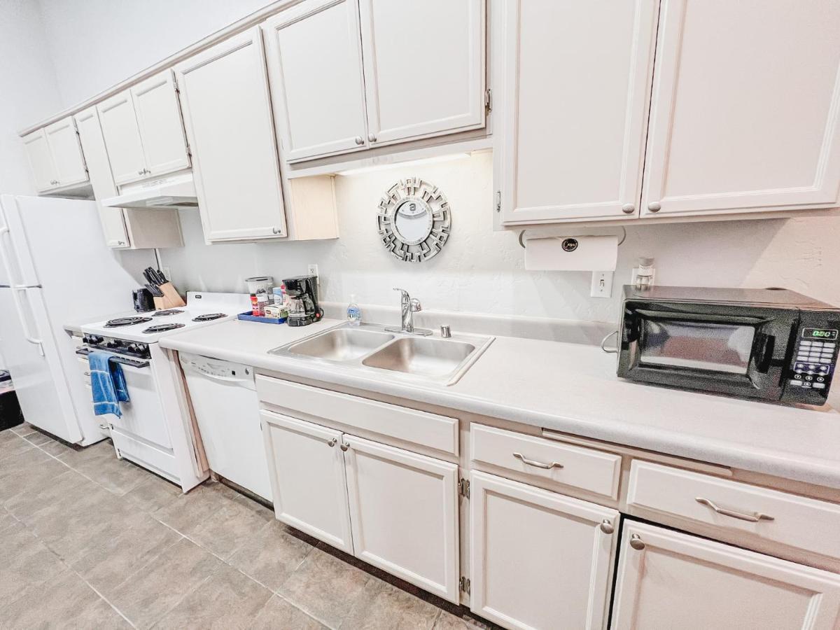 Gaslamp 2Bdrm - W Parking & 4 Beds #404 Hotel San Diego Bagian luar foto
