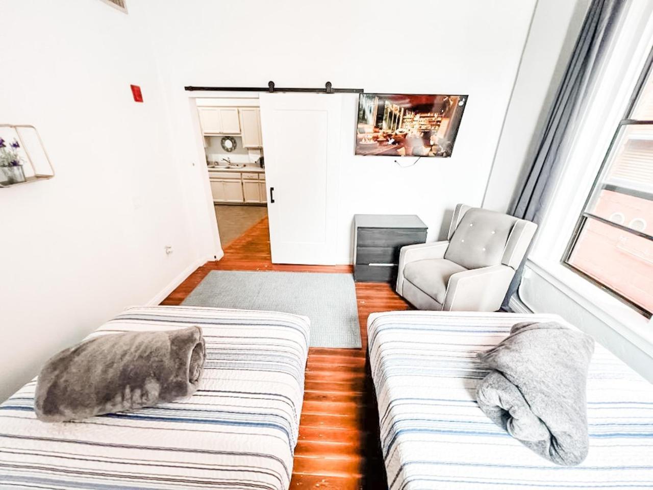 Gaslamp 2Bdrm - W Parking & 4 Beds #404 Hotel San Diego Bagian luar foto